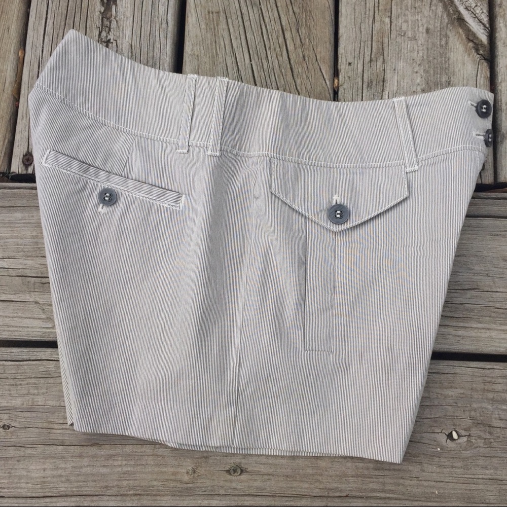 New York & Company Pinstripe-type shorts - Picture 7 of 7
